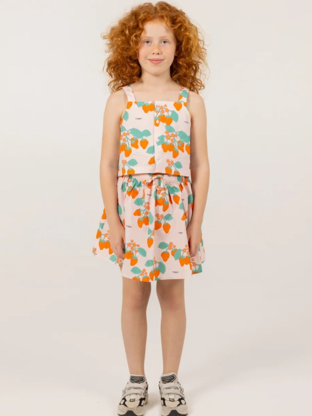 Tiny Cottons strawberries skirt 10  NWT